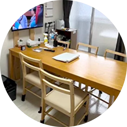 ひとつ屋根の下のドントム